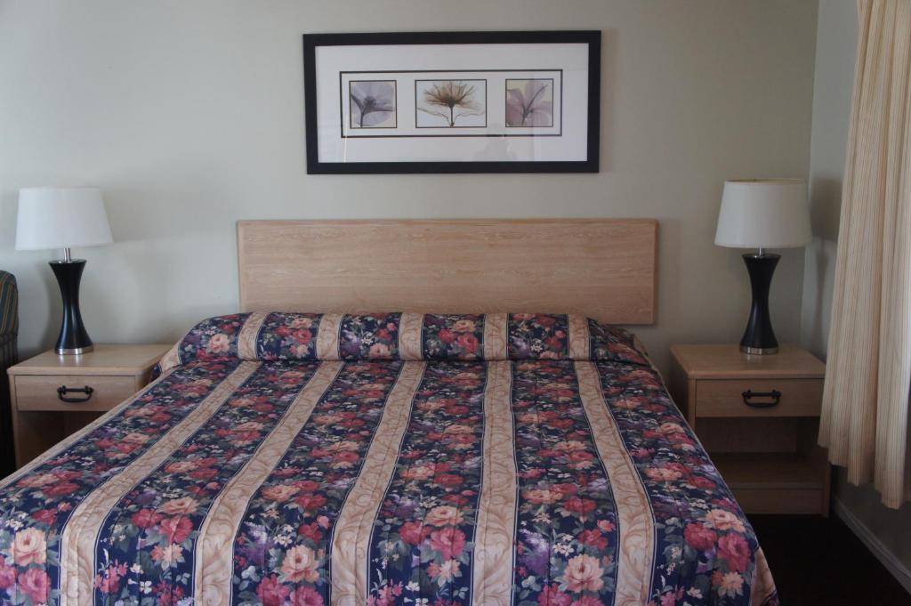 Budget Inn 엘 세리토 객실 사진